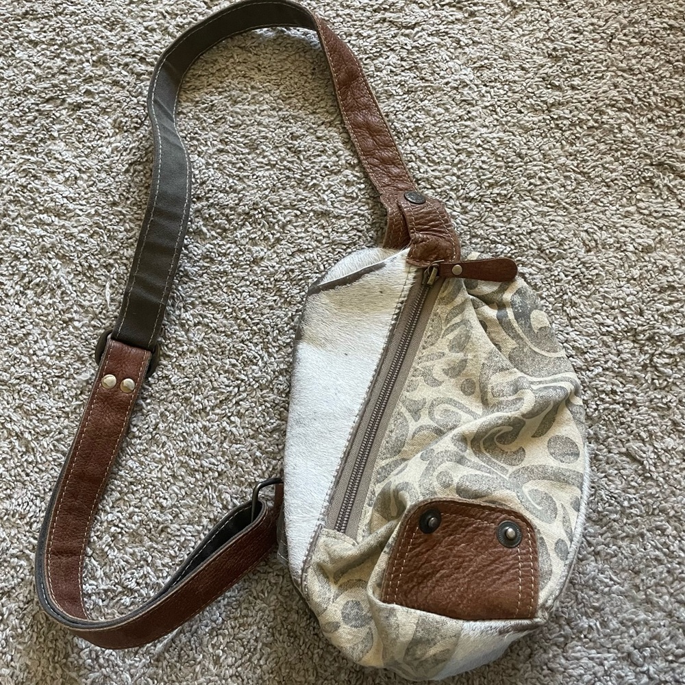 Leather Cowhide Crossbody Myra Bag